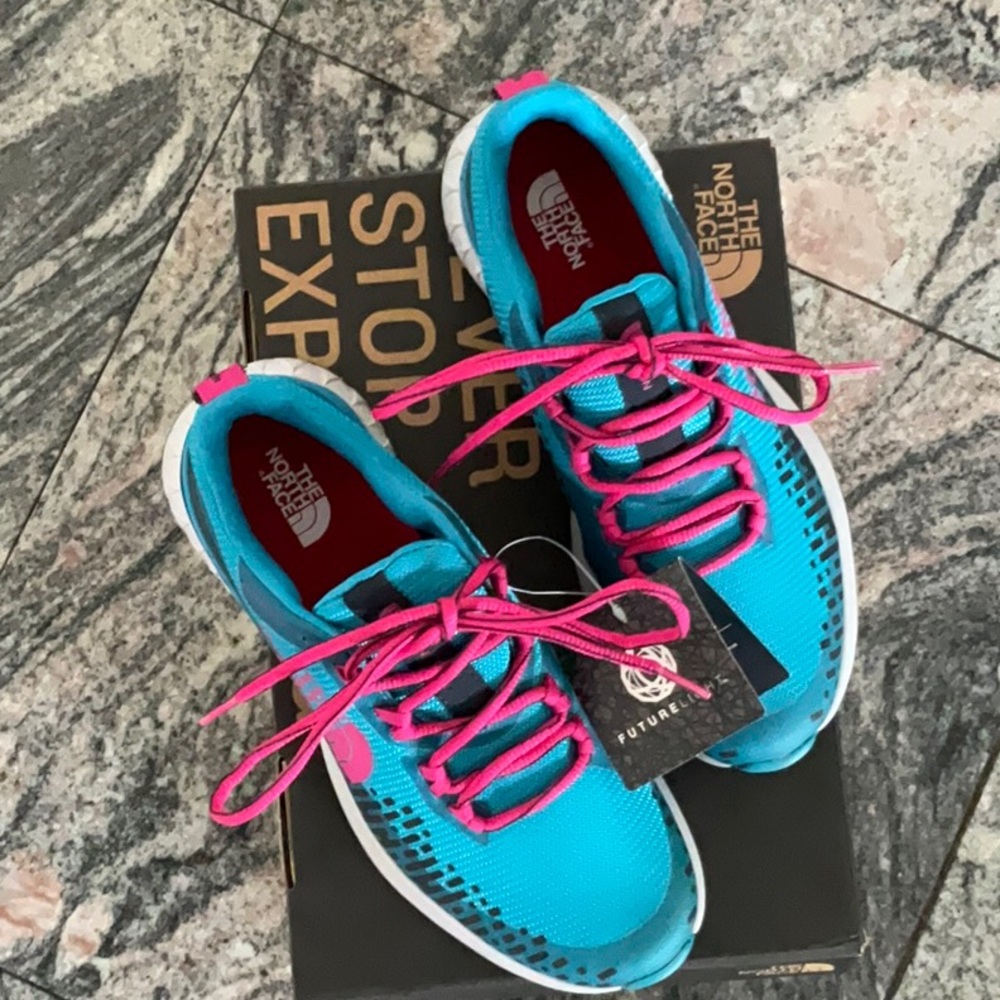 The North Face Sneakers Women’s Ultra Traction Futurelight TNF Size 10 New - Picture 2 of 14